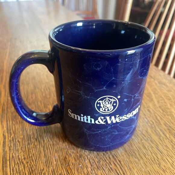 Smith & Wesson Blue Marbled Coffee Cup Mug - Picture 3 of 5